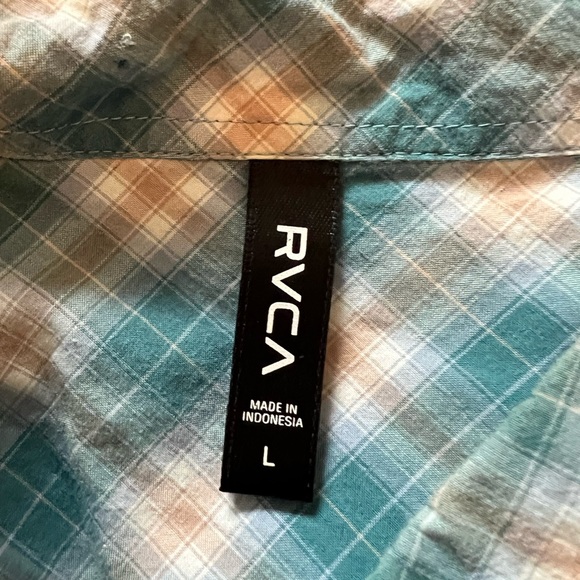 RVCA Plaid Long Sleeve Collared Shirt - Picture 3 of 4